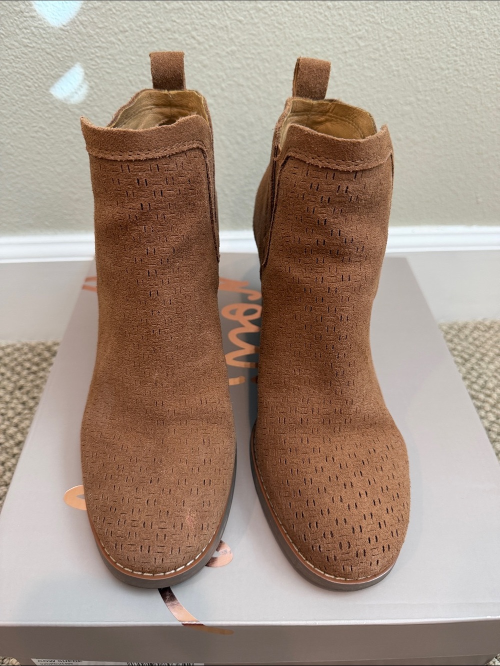 Crown Vintage wedge bootie